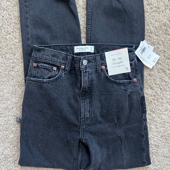 NWT A&F Straight Leg Jeans - Picture 2 of 3